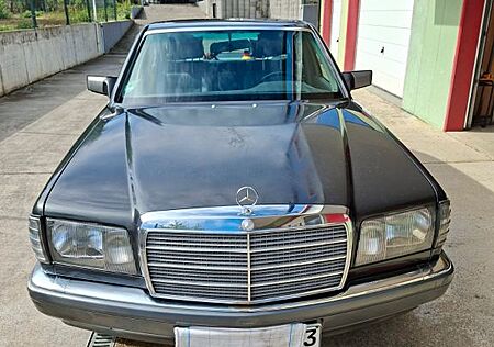 Mercedes-Benz S 300