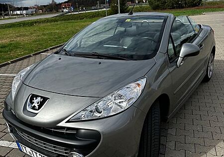 Peugeot 207 CC Roland Garros 120 Automatik Roland Garros