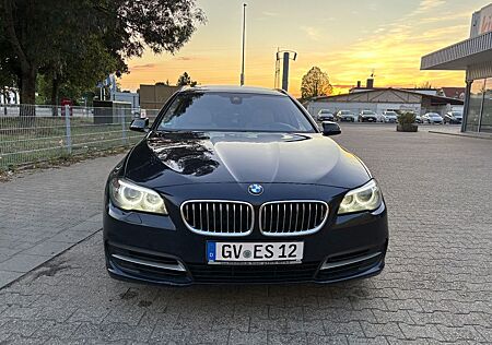 BMW 530d xDrive Touring A Luxury Line Luxury Line