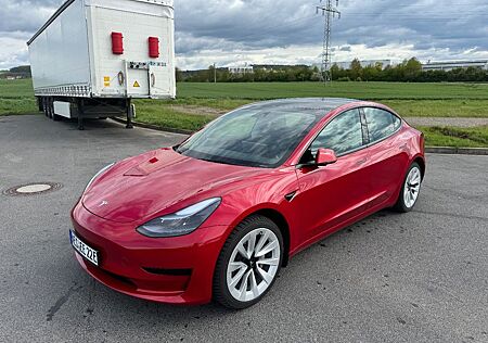 Tesla Model 3 RWD Allwetter 60 kWh Neuwertig Mwst