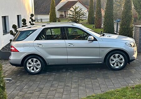 Mercedes-Benz ML 350 CDI BlueTec 4MATIC *1.Hd.37TKM*