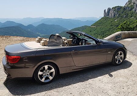 BMW 325i Cabrio -