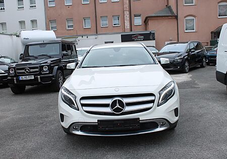 Mercedes-Benz GLA 200 GLA -Klasse d Score