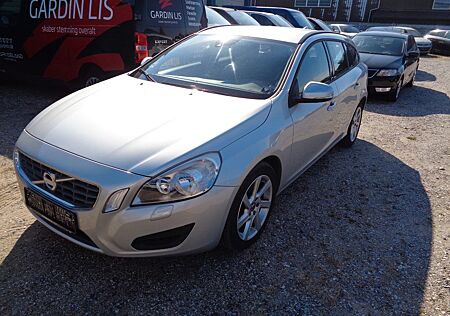 Volvo V60 Kombi POWERSHIFT 2,0