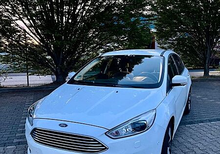 Ford Focus 1,5 EcoBoost 134kW Titanium Auto Titanium