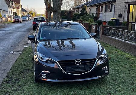 Mazda 3 2.0 SKYACTIV-G 120 Sports-Line Sports-Line