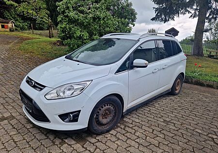 Ford Grand C-Max 1,0 EcoBoost ,AHK
