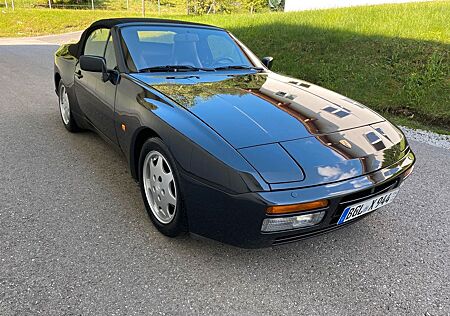 Porsche 944 S2 Cabrio S 2 155 kW (211 PS), Schalt. 5-...