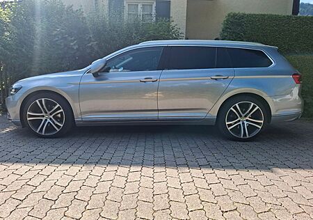 VW Passat Variant Volkswagen 1.5 TSI OPF DSG Elegance Vari...