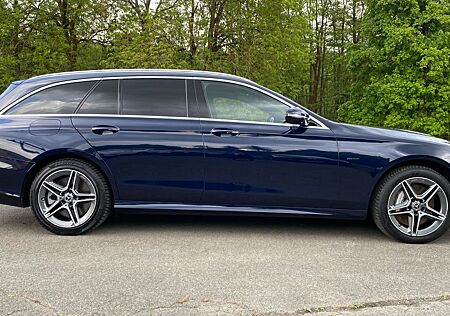 Mercedes-Benz E 300 de AMG/Facelift/Virtual/Memo/Led/360°/R18