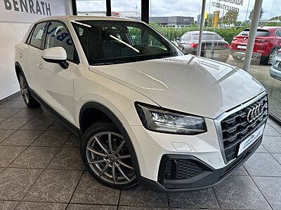 Audi Q2 30 TDI LED*KEYLESS*CARPLAY*SCHECKHEFT*18-ZOLL