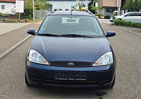 Ford Focus 1.6 Ghia Autom.