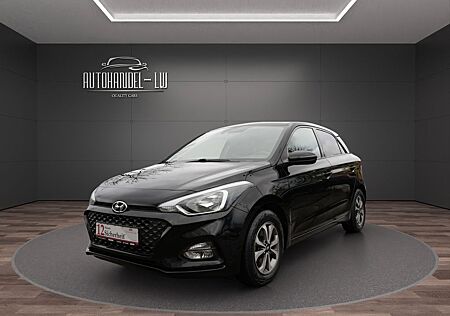Hyundai i20 Trend/2. Hand/HU/AU neu/PDC/Sitzhzg/Spurhalt
