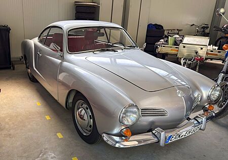 VW Karmann Ghia Volkswagen