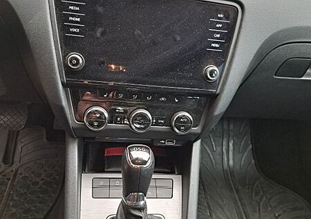 Skoda Octavia 2.0 TDI DSG CLEVER Combi CLEVER