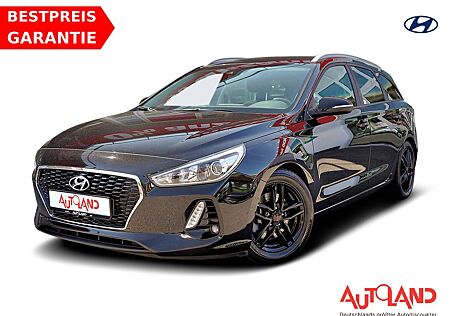 Hyundai i30 1.4 T-GDI Aut. Family+ Navi Kamera Tempomat
