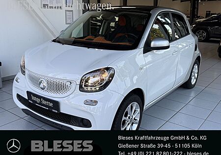 Smart ForFour 52 kW PASSION+PANO+TEMP+NAVI+ASSPano.-Dach/Klima