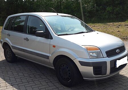 Ford Fusion 1,4 TDCi + +