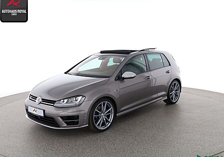 VW Golf Volkswagen R VII 4M KEYLESS,ACC,KAMERA,CARPLAY,19ZOLL