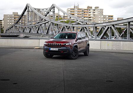 Jeep Cherokee Trailhawk 3.2L V6