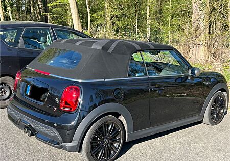 Mini Cooper S Cabrio Yours Trim wenig km top