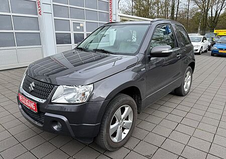 Suzuki Grand Vitara 1.9 DDIS**ALLWETTER 17"LMF+AHK+SH**