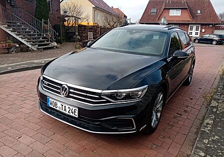 VW Passat Variant Volkswagen 1.4 TSI DSG GTE