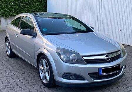 Opel Astra GTC 1.8 ECOTEC Automatik GTC