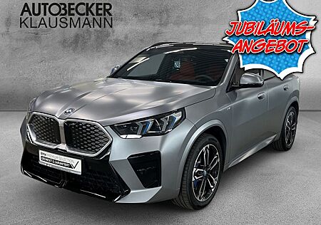 BMW iX2 eDrive20 M Sport 19'' HUD AHK-klappbar El. P
