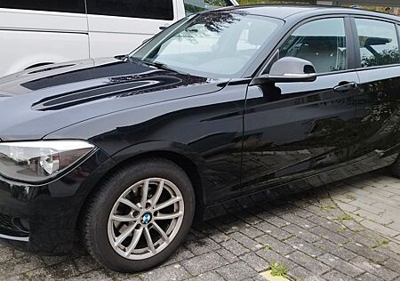 BMW 114i -