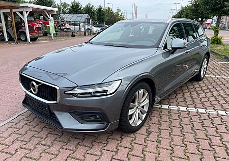 Volvo V60 B4 Momentum Pro Automat Navi LED Kamera