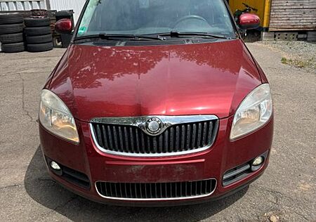 Skoda Roomster Style