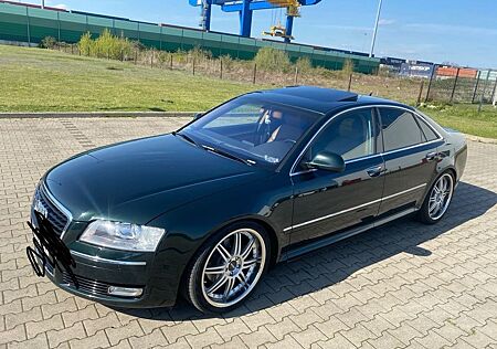 Audi A8 2.8 FSI e multitronic -