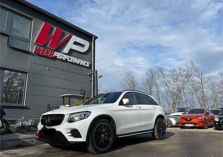 Mercedes-Benz GLC 300 4MATIC Autom. -AMG Line/Pano/Sternhimmel