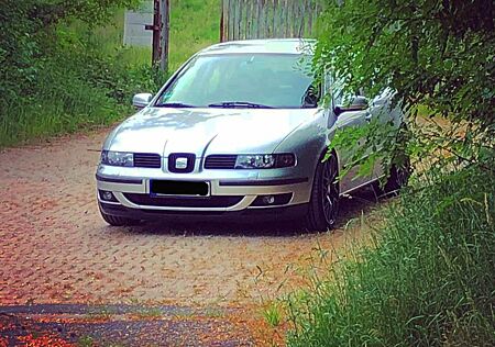 Seat Toledo Executive 2.3 V5 20V Executive