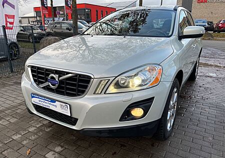 Volvo XC 60 2.4 Summum AWD Bi-Xenon PDC Leder Tempomat