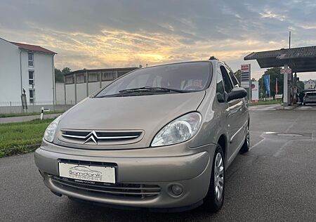 Citroën Xsara Picasso 2,0 16V Exclusive Automatik*1.HAND