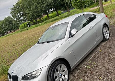 BMW 325i Coupé -