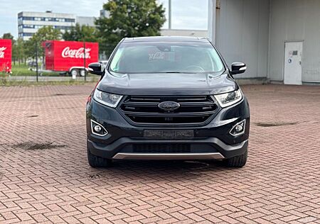 Ford Edge Titanium 4x4 Navi Pano SHZ LHZ AHK LED