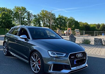 Audi RS3 2.5 TFSI S tronic quattro Sportback