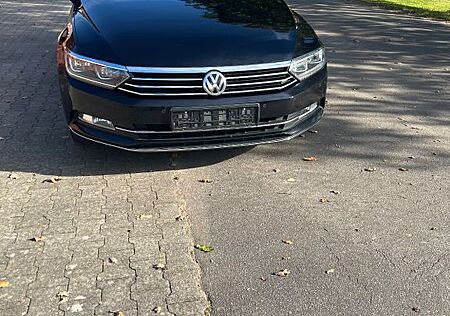 VW Passat Variant Volkswagen 1.4 TSI ACT DSG Highline Vari...