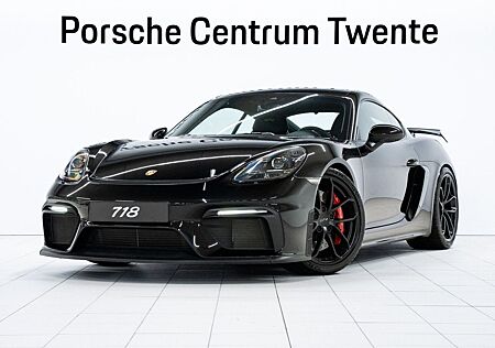 Porsche Cayman GT4