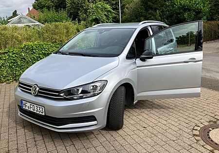 VW Touran Volkswagen 1.5 TSI ACT OPF IQ.DRIVE IQ.DRIVE