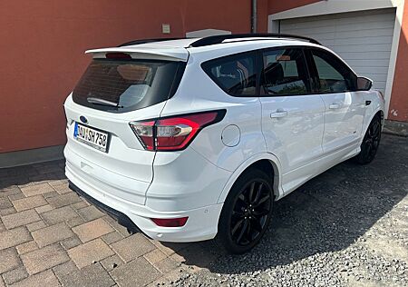 Ford Kuga 2,0 TDCi 4x4 132kW ST-Line PowerShift S...