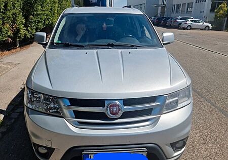 Fiat Freemont 2.0 16V Multijet Automatik Allrad L...