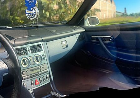 Mercedes-Benz SLK 200 -