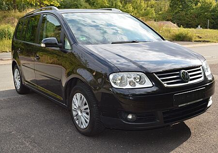 VW Touran Volkswagen Highline *TÜV neu*
