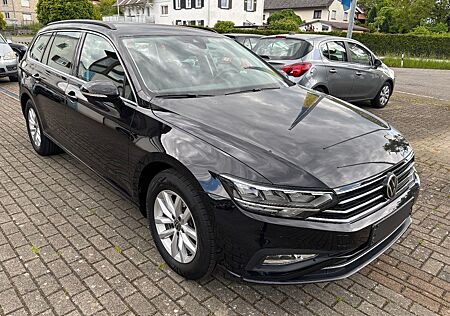 VW Passat Variant Volkswagen 2.0TDI Business Navi Kamera AHK