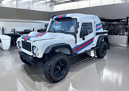Land Rover Defender BOWLER Tomcat V8 Automatik