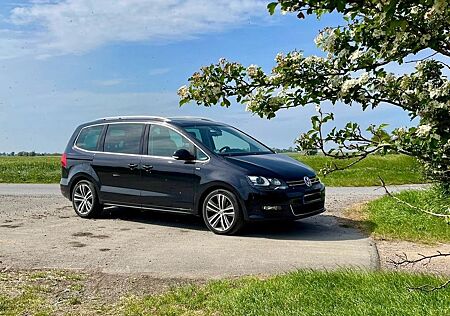 VW Sharan Volkswagen 2.0 TDI 7 Sitzer Anhängerkupplung Standhe